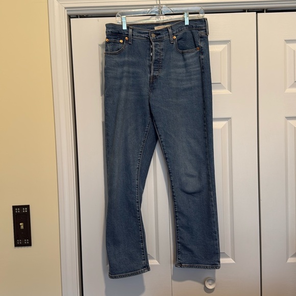Women’s Levi’s Wedgie Straight Cropped Jean Size 31 Love In The Mist - Picture 1 of 6